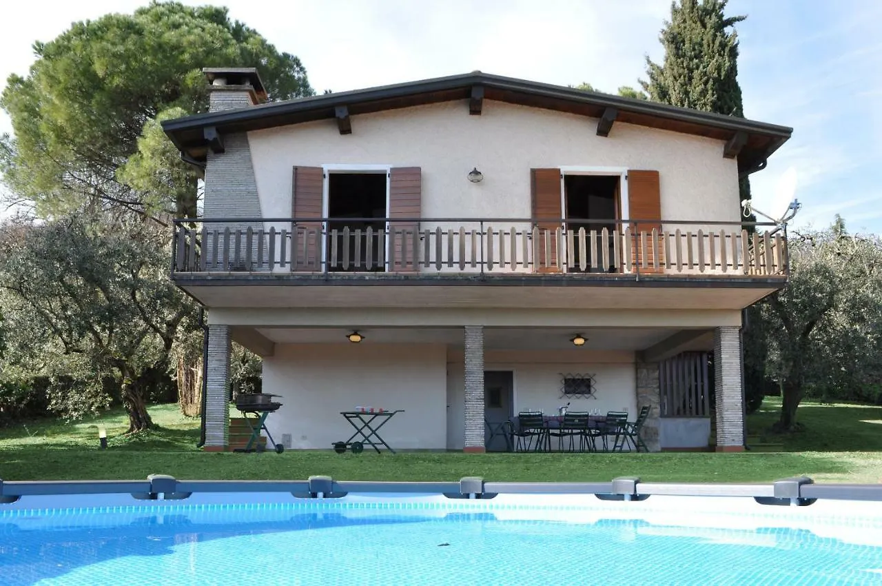 Villa Mira - Pool - View - Aircon 로나토